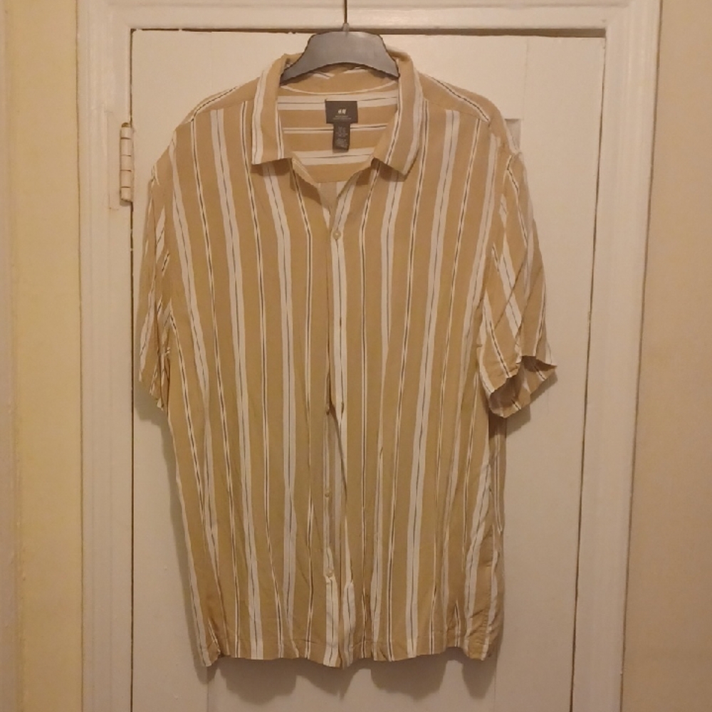 H&M Men's Tan Striped Summer Shirt
